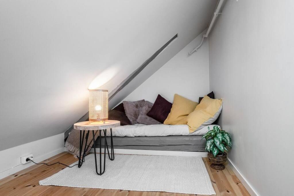 Hidden Gem Near The Old Town Bridge, 40M² Apt. Тронгейм Екстер'єр фото